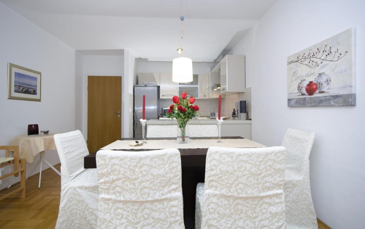 Apartment Zovko Makarska Exterior foto